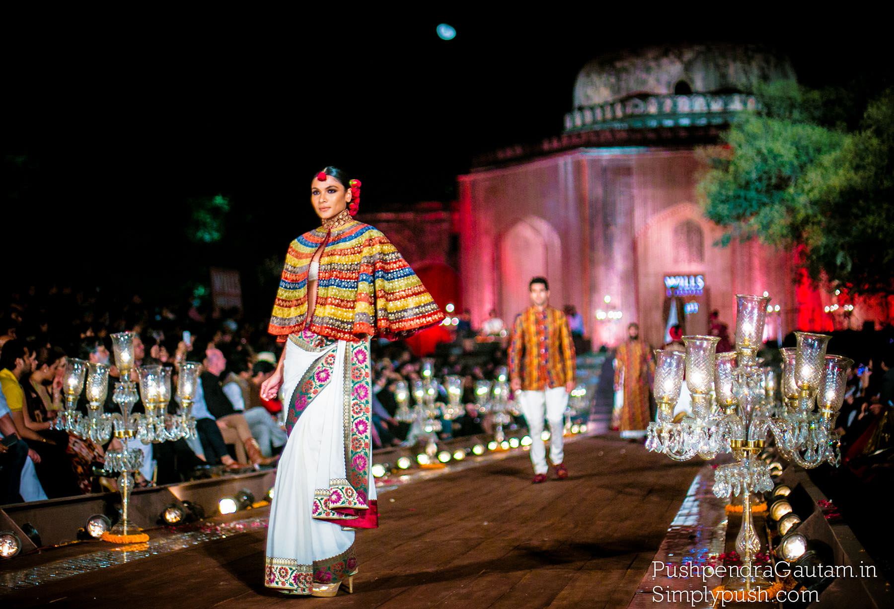 Rohit-bal-grand-finale-wifwss15-quli-khan-tomb-mehrauli-kutub-minar-show-at-wills-lifestyle-india-fashion-week-ss15-Rohit-bal-fashion-show-india-at-wills-india-fashion-week-pushpendragautam-pics-event-photographer-india